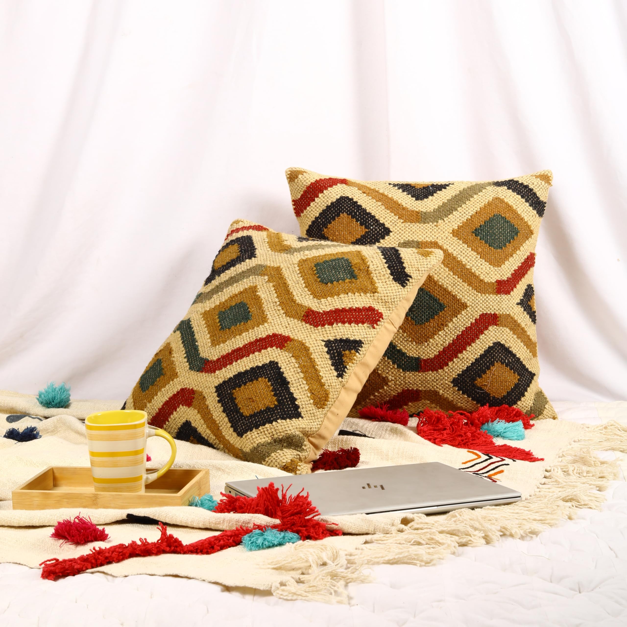 Trade Star 70% Jute 30% Wool Throw Cushion Cover Decorative Pillow Highly Durable Quality Handwoven Cushion Case Rug Pillowcase Set of 2 Kilim Pillow Cover Thick Rug Designer Case - Image 4