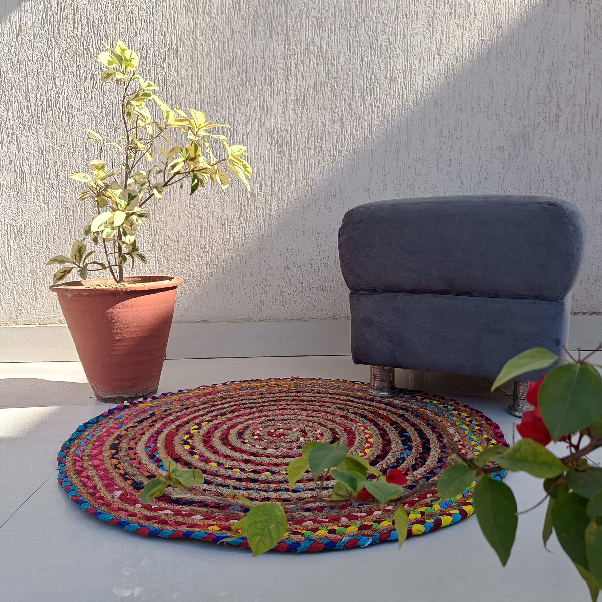 Trade Star Round Braided Rug Fall Decor 28" Decorative Floor Mat Handmade Carpet Assorted Decor Reversible Outdoor Indian Rug Beautiful Floor Multi Color Rug for Living Room - Image 5